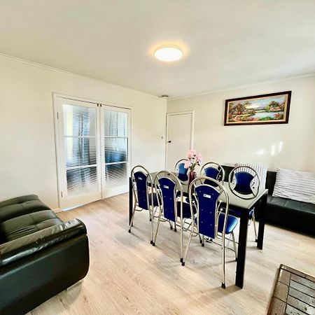 Entire House In Mt Wellington, Central Окленд Экстерьер фото