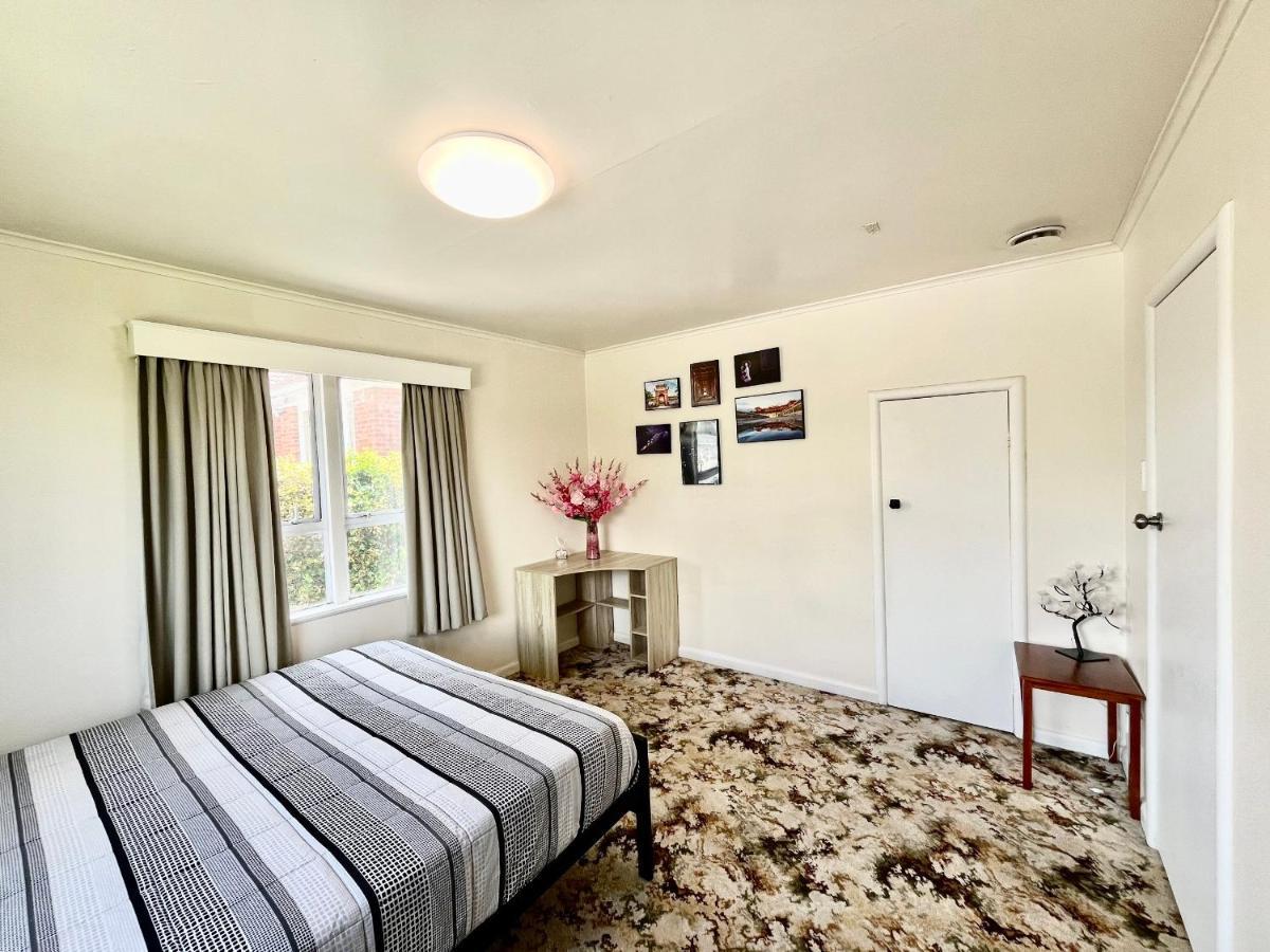 Entire House In Mt Wellington, Central Окленд Экстерьер фото